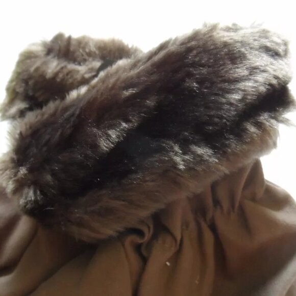 Winter Collection Women's Microfiber Gloves with Faux Fur - Brown Size: S/M - Picture 2 of 2